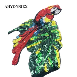 1 Piece Vintage Parrot Sequins Patch Embroidered Applique Fashion Clothing Decoration Sew On Patch DIY Accessories