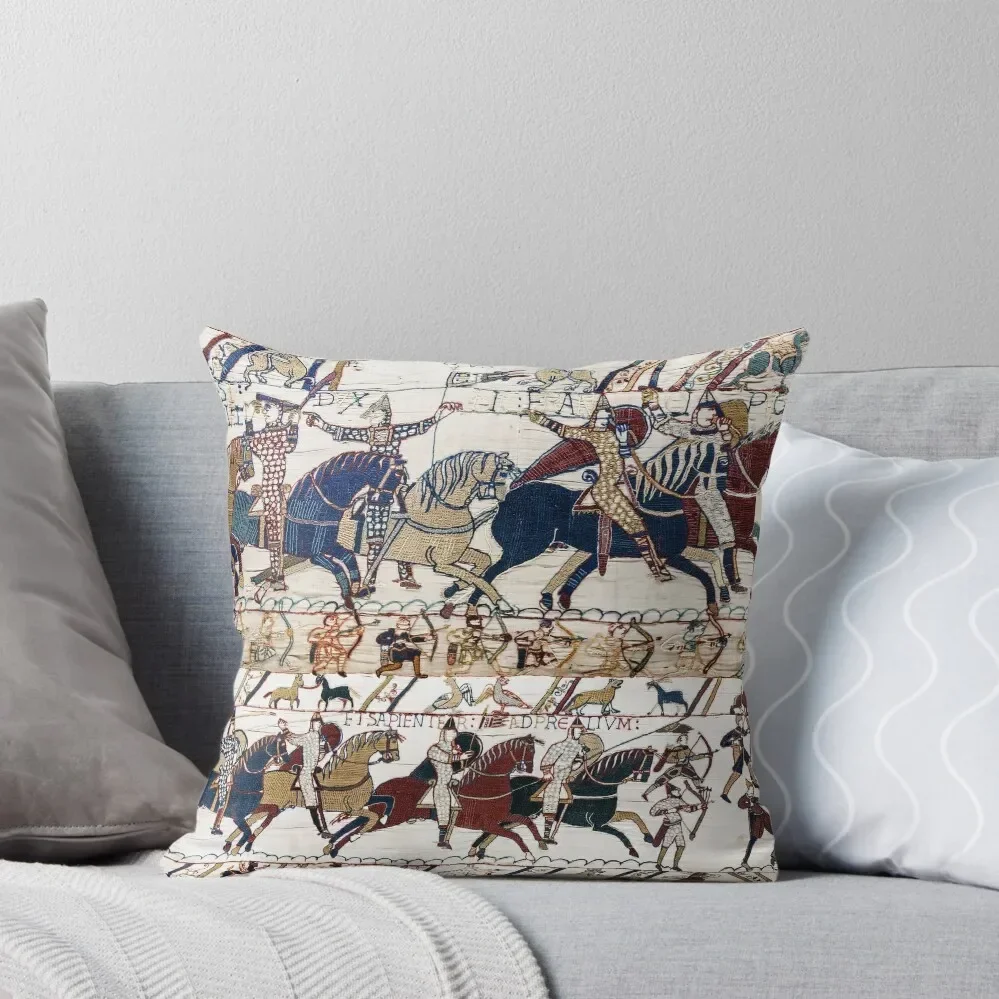 

THE BAYEUX TAPESTRY NORMAN KNIGHTS AND ARCHERS Detail Throw Throw Pillow Sofa Cushions Cushion Cover Luxury pillow