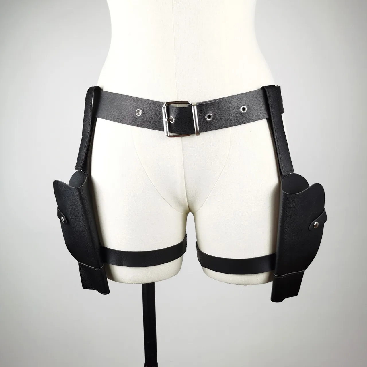 2026 Hot Tomb Live TV Lara Croft Cosplay Cowboy Cosplay Accessory for Toy Gun PU Leather Double Gun Holster Waist Thigh Harness