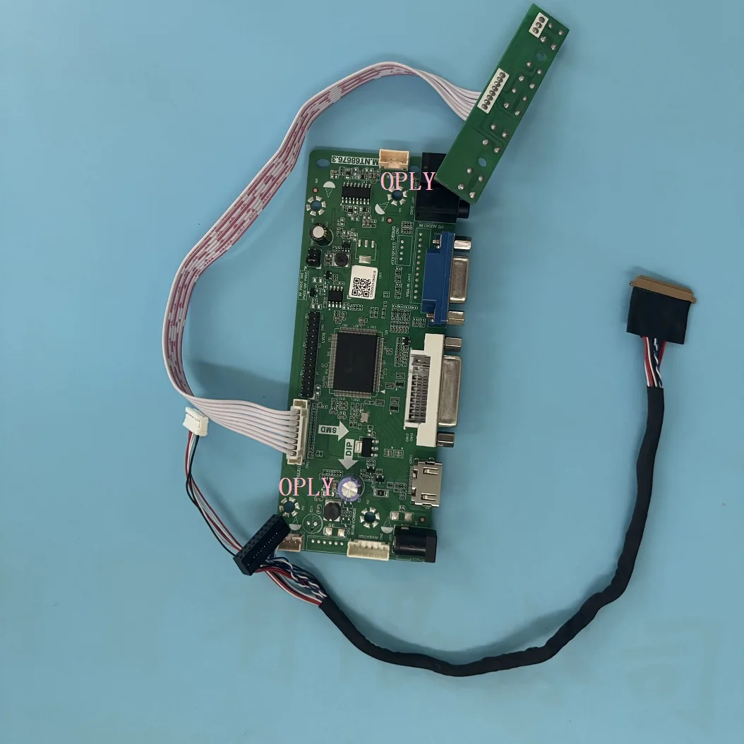 HDMI-compatible DVI VGA 1600X900 17.3