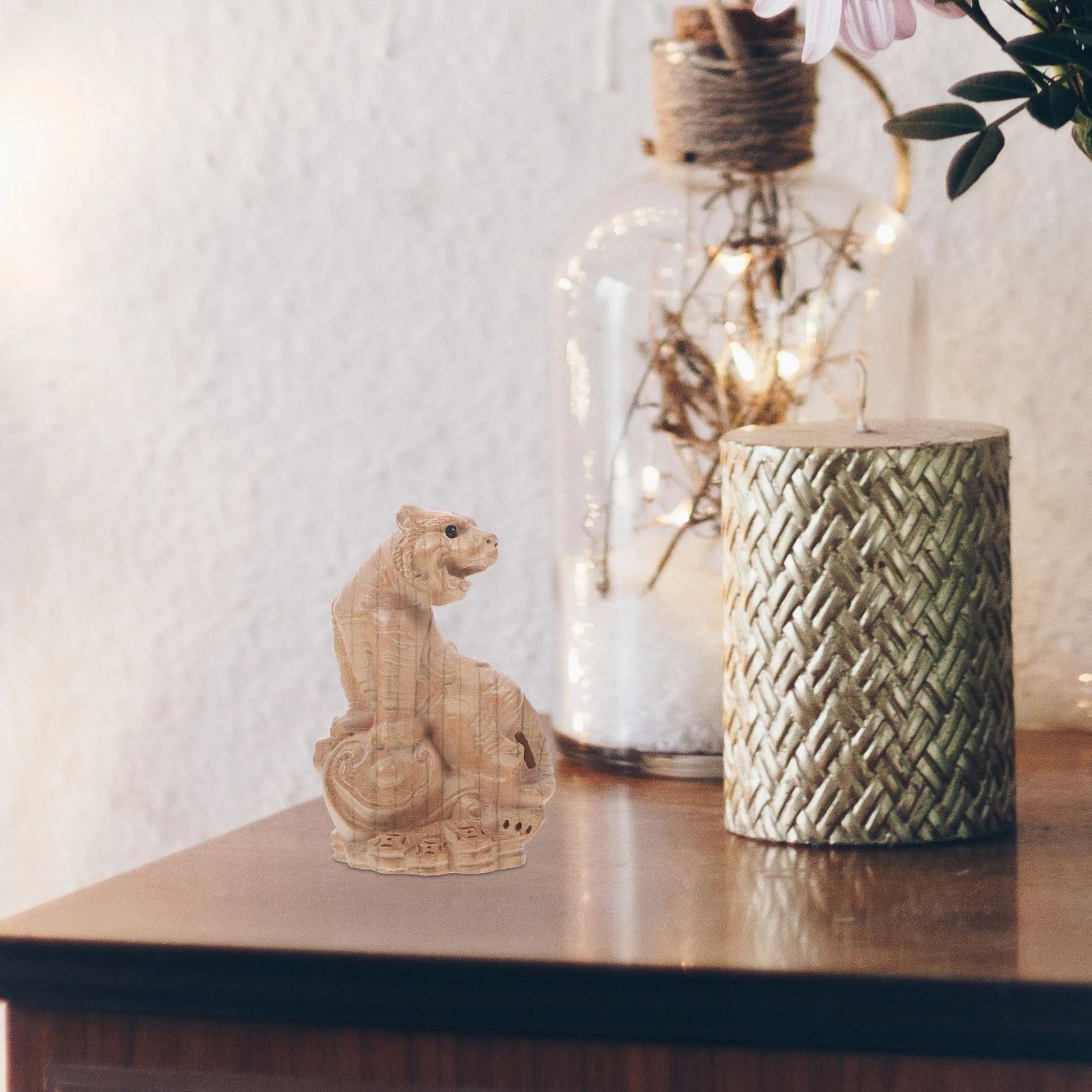 

Twelve Zodiac Signs Wood Carving Tiger Statue Large Size Decorative Crafts Mini Sculpture Desktop Figurine Birthday