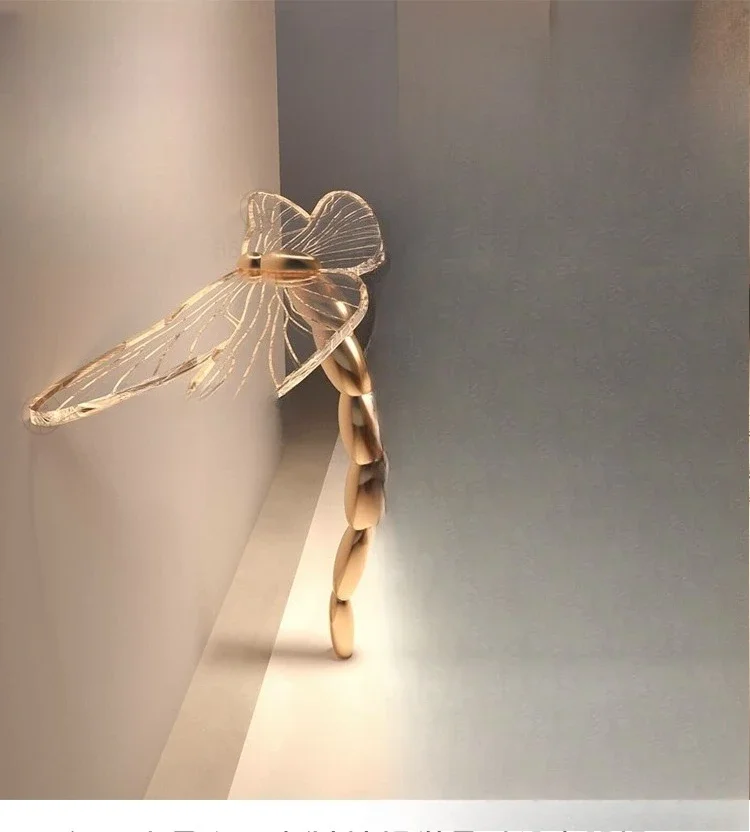 Acryl Libelle Veranda Wohnzimmer Schmetterling Tee Massivholz speziell geformter italienischer leichter Luxus moderner Tisch