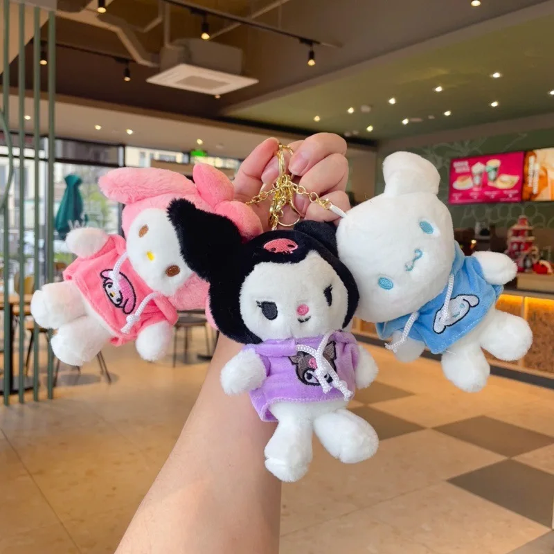 Breloczki pluszowe Hello Kitty Melody Cinnamoroll Kuromi Purin, kawaii breloczki, zawieszki do torebek, akcesoria.