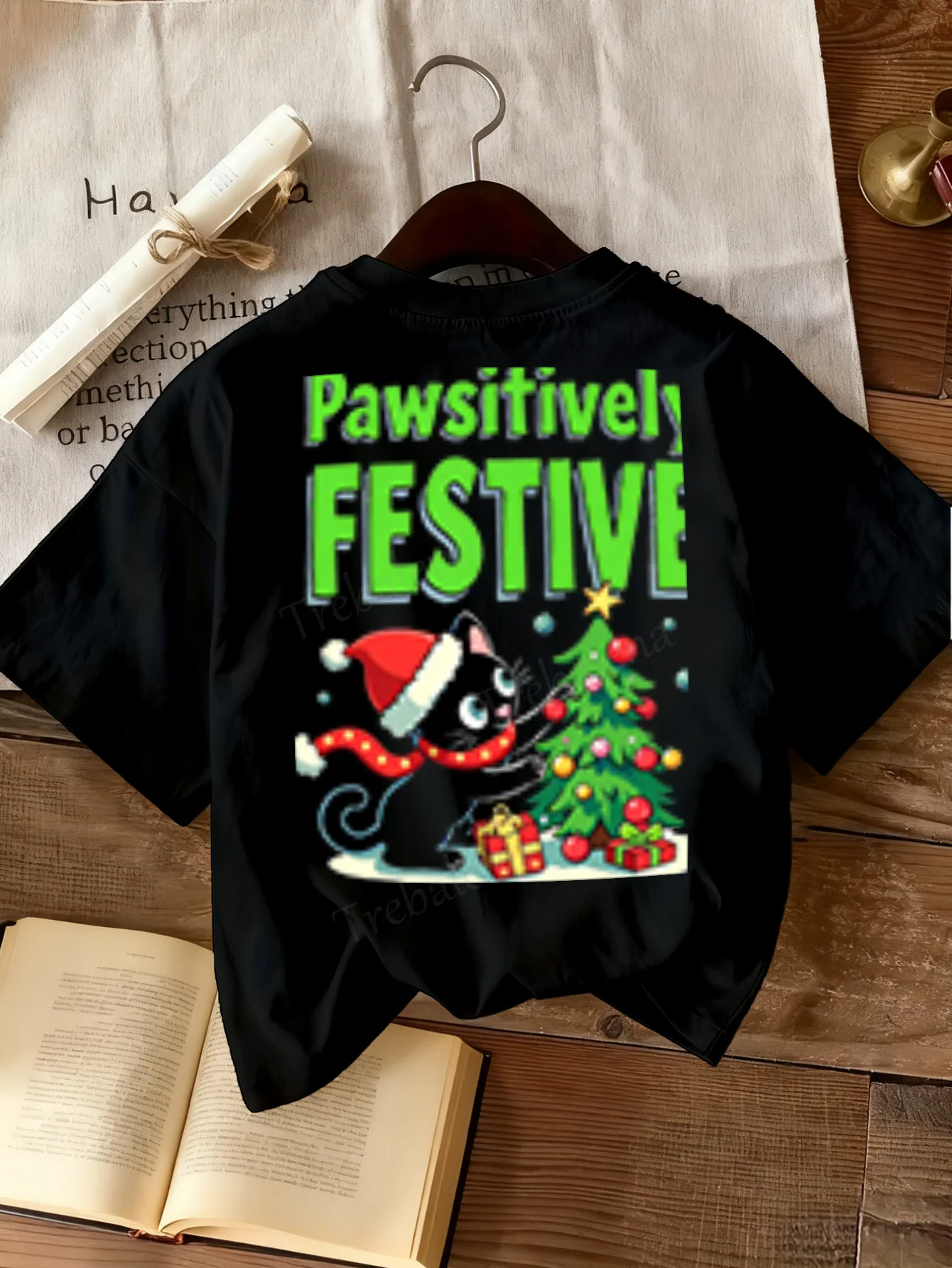 T-shirt da donna Pawsitively Festive Cat T-shirt natalizia da donna