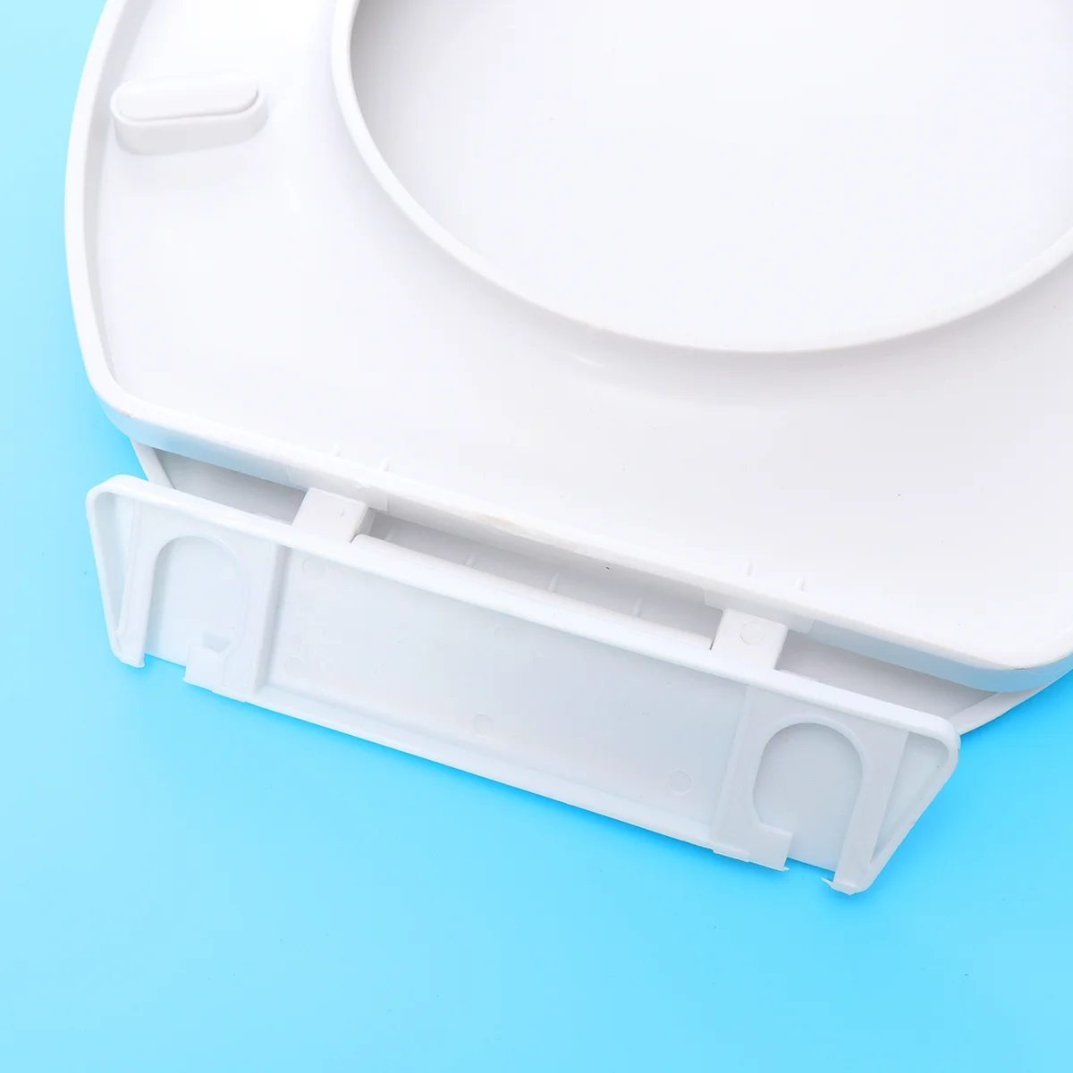 غطاء غطاء المرحاض شديد التحمل، لمسة نهائية ناعمة ومقاومة للبهتان وخفيفة الوزن ومفصلات قوية للحمام التجاري السكني