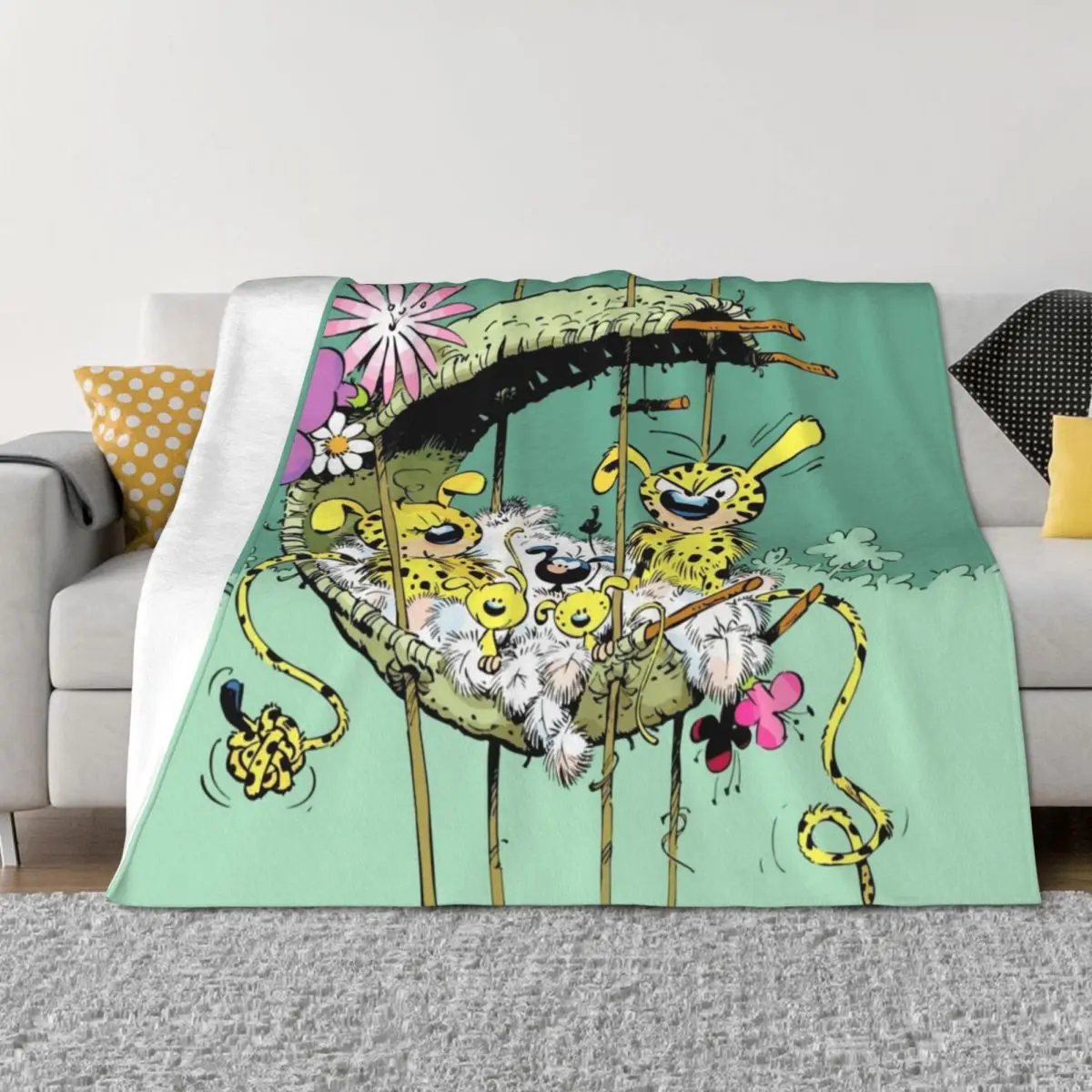 

Marsupilami with family in nest / Green design Throw Blanket Cute Plaid For Sofa Thin Moving Bed covers Blankets