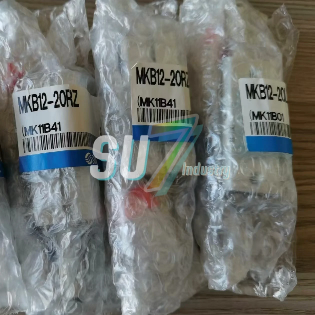 silinder Baru asli MHZ2-32D1 MKB12-20RZ