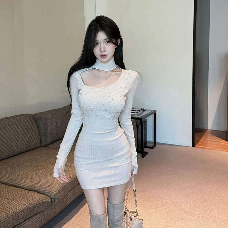 

1581Европа и Америка2026Оптовая трансграничная торговля: вязаное платье с длинными рукавами, ажурным узором и ручной вышивкой