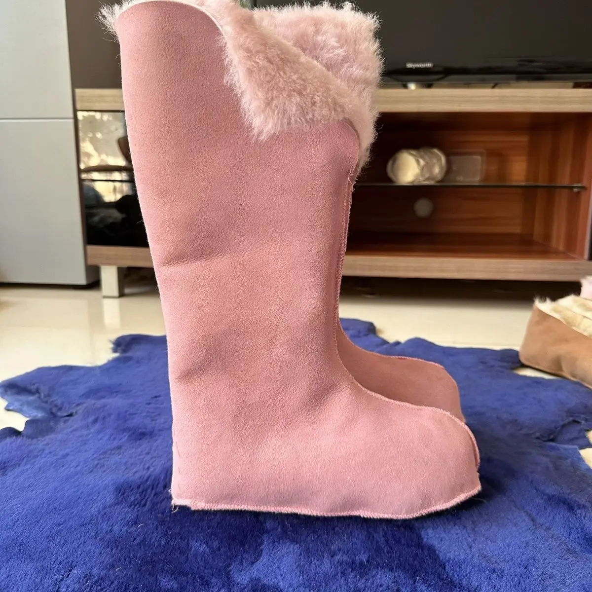 Winter Fleece Socks Leather Socks Heating Cold Repellent Warm Stockings Men Women Thigh High Socks Harajuku Thick Vintage Solid
