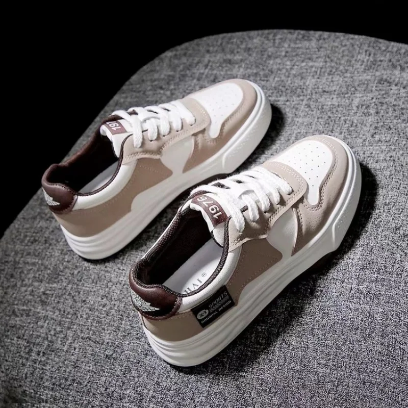 ​2025 New Black & White Geometric Low-Top Sneakers - Breathable Mesh Platform Shoes with Anti-Slip Sole image 3