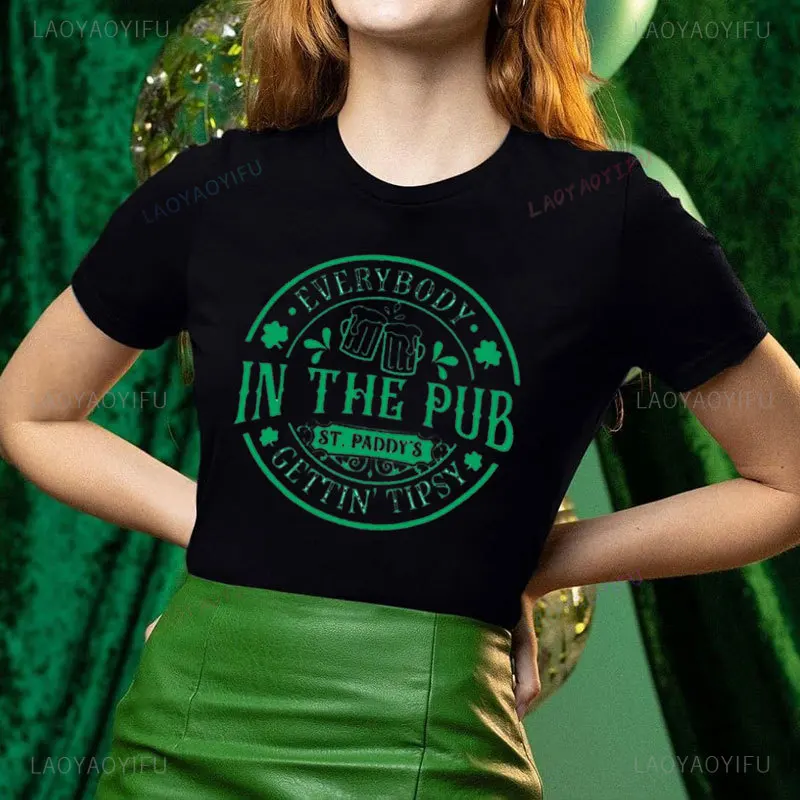 St. Patrick Day Shirt Lucky Irish Shamrock T Shirt Heart Lucky Women Tee-Shirt Green Graphic Tees Funny Sayings Tops Cotton Tops