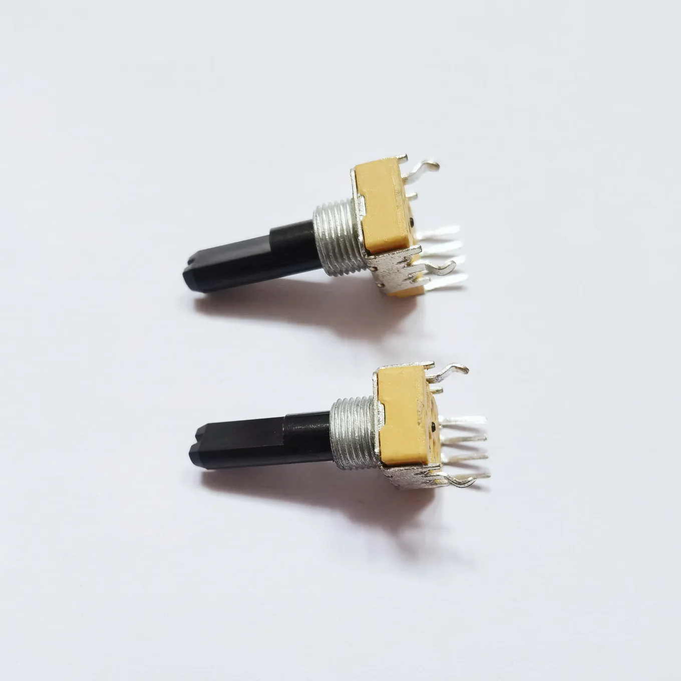 Original new 100% RK11 single potentiometer A50K A503 speaker line controlled amplifier volume adjustable potentiometer (SWITCH)