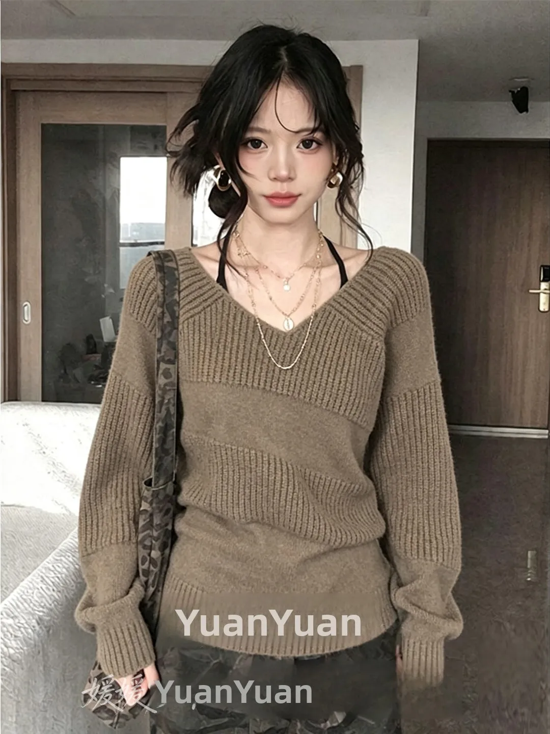 Korean Style Long Sleeve Knitted Soft Shoulder Bared Slim Fit Inner Wear Top Fashionable Autumn New Arrival Casual Women's Wear