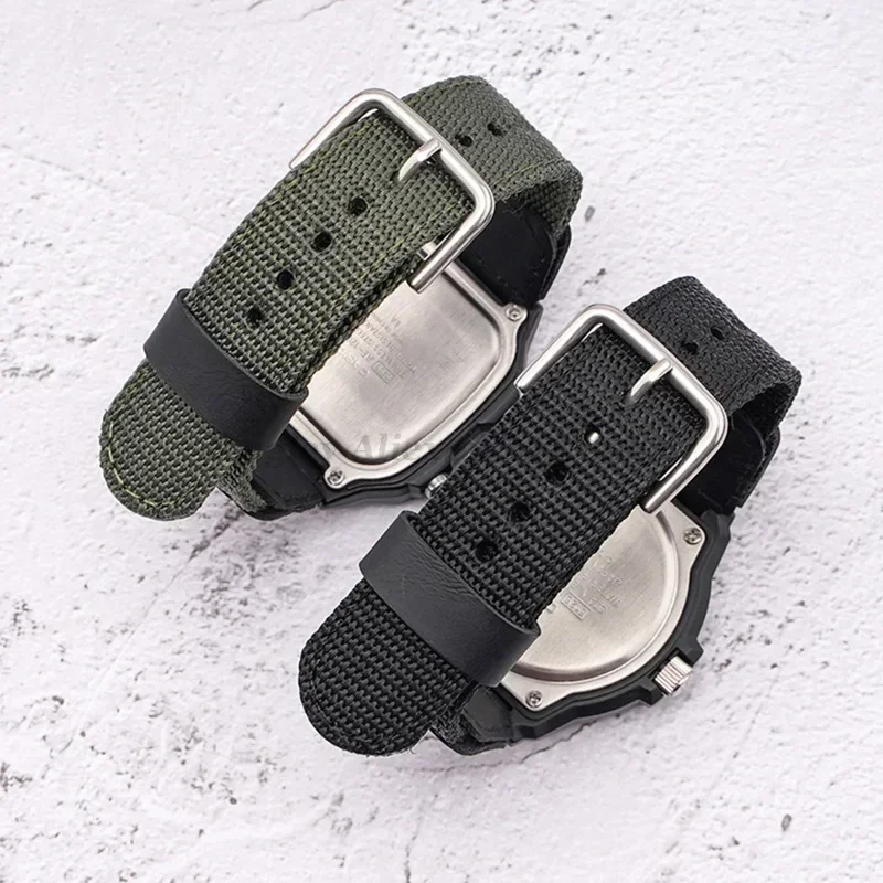 18mm Nylon-Uhrenarmband für Casio W800H Schwarz-Grünes Armband SGW400 F91W F84 F105/108/A158/168 AE1200/1300 Herrenbänder – Detail 4