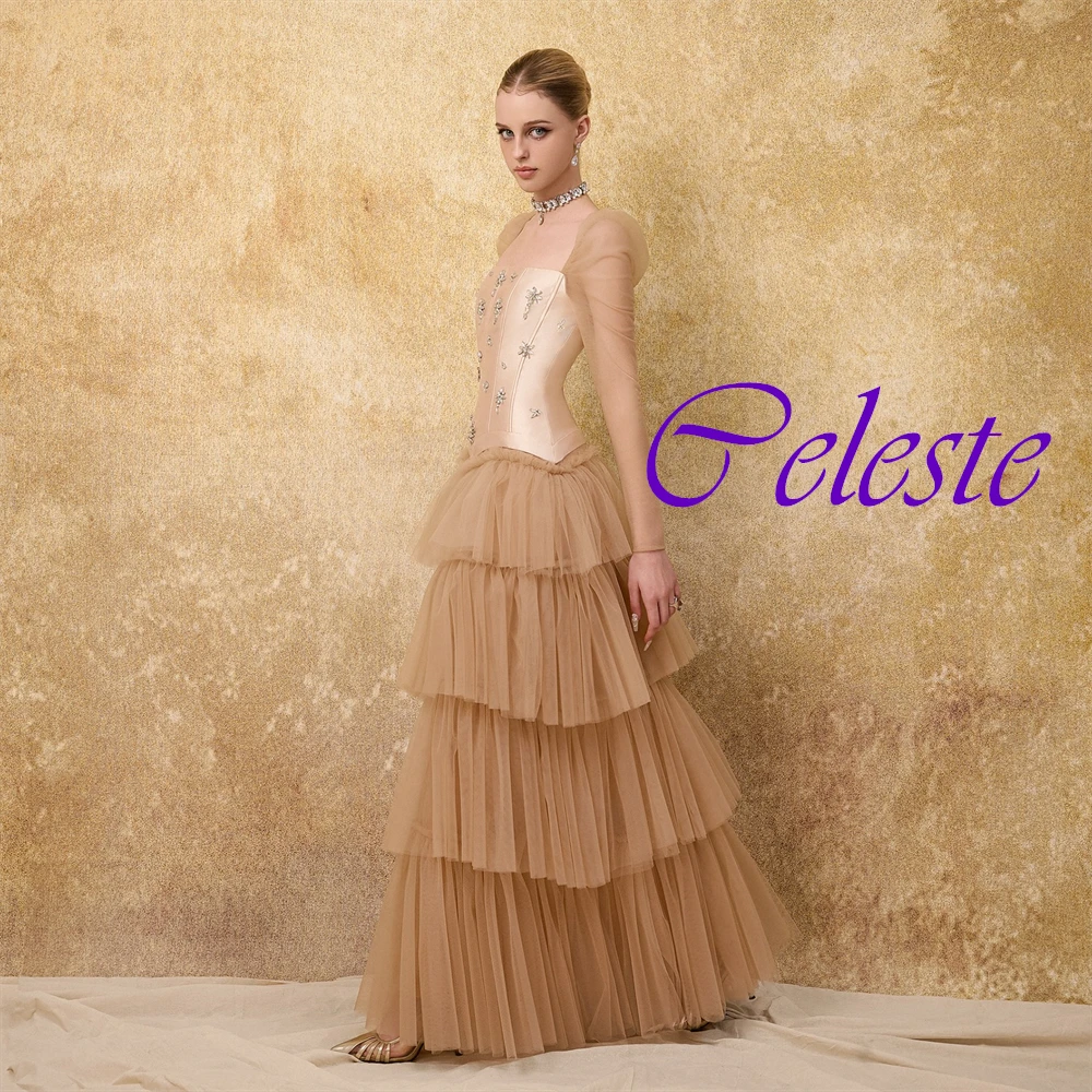 Maßgeschneidertes Abendkleid mit quadratischem Kragen und kurzen Ärmeln, elegantes, gestuftes A-Linien-Ballkleid, hochwertiges Kristall-Partykleid – Detail 5