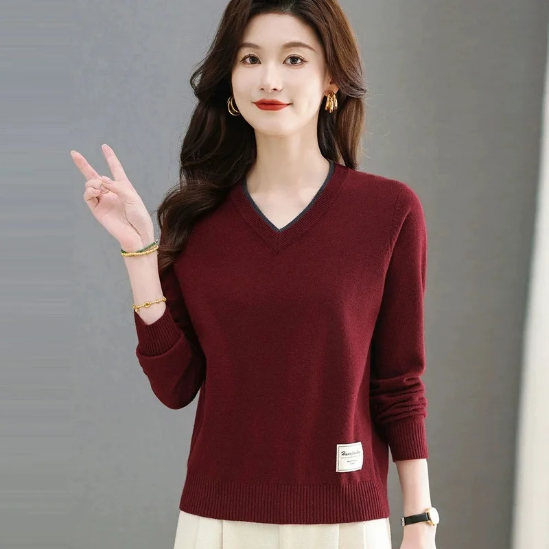 

New Autumn Contrasting Color Casual Slim Knitted Jumper Female Tops Fashion V-neck knitted Sweater Women's Pullovers 2025