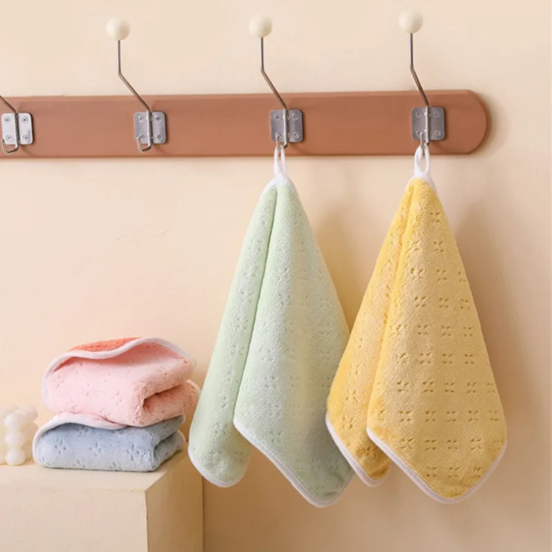 1Pc 25x50cm Thicken Double Sided Solid Color Coral Fleece Soft Absorbent Children Hanging Hand Towel