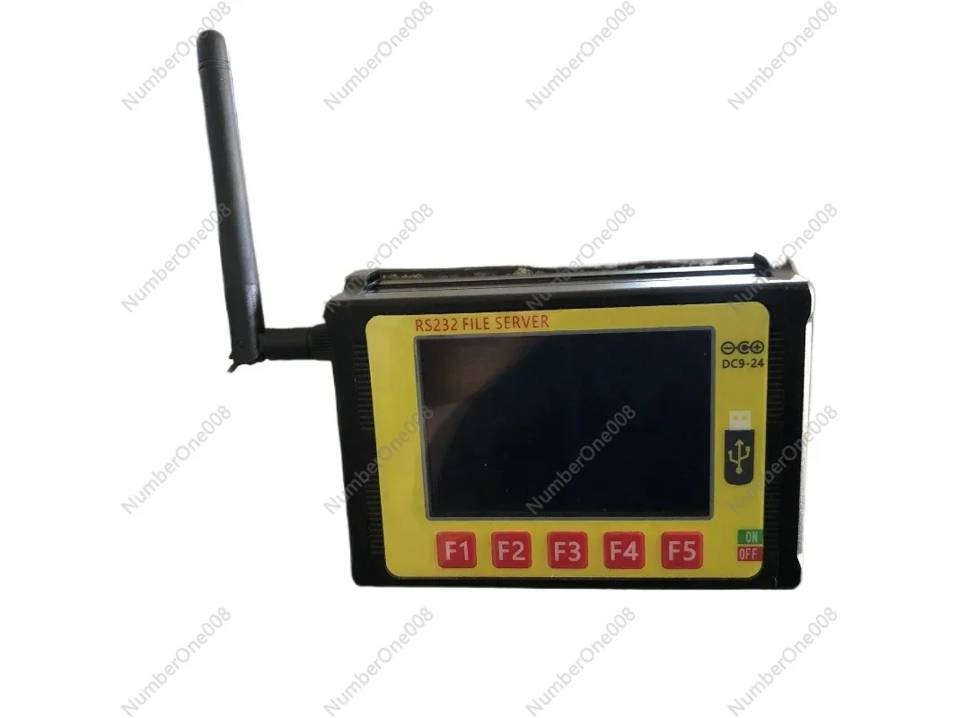 Maszyna CNC, urządzenie obrabiające CNC, pendrive USB, RS232 do USB, programator DNC, skrzynka transmisyjna, transmisja przez sieć bezprzewodową WiFi.