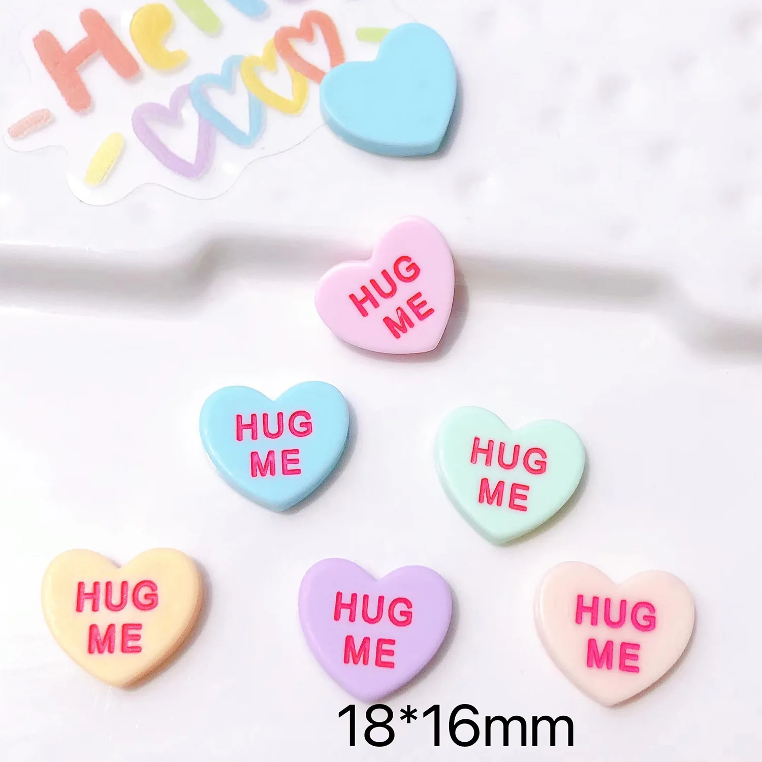 100PCS kawaii Hug Me BE MINE Heart Resin Decoration Crafts Flatback Cabochon Scrapbooking Fit Hair Bow Embellishments Diy Craft