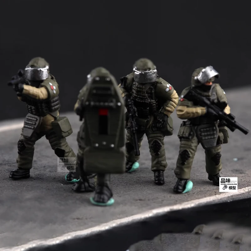 

Масштаб 1/72, фигурка русского солдата из смолы, подходит для танка, модели вертолета, сцены, коллекционные предметы, декоративные подарки, статические дисплеи