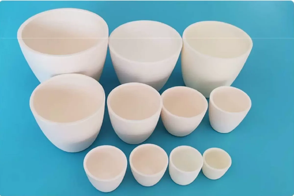 3ml 5ml 15ml 20ml 30ml 40ml Alumina Crucible 99% Pure Al2O3 Arc-shaped Common Type Alumina (Corundum) Ceramic Smelting Cruciblel