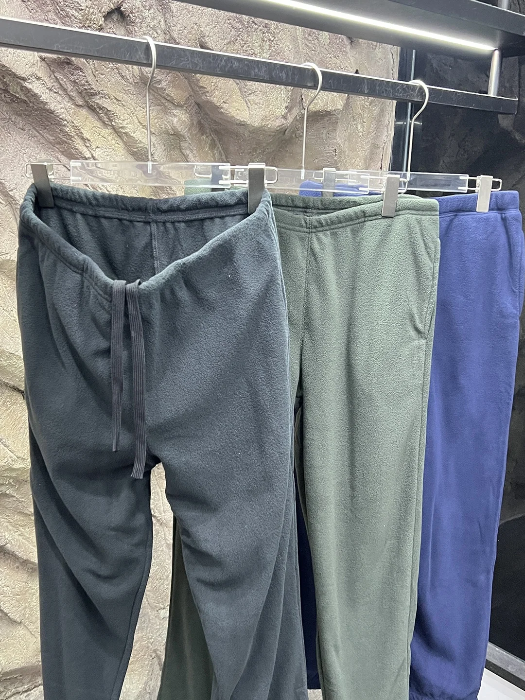 Versatile Sport Pants for Men And Women Heat Retaining Fce High Quali Polyester Fiber Straight Leg Casual Trousers