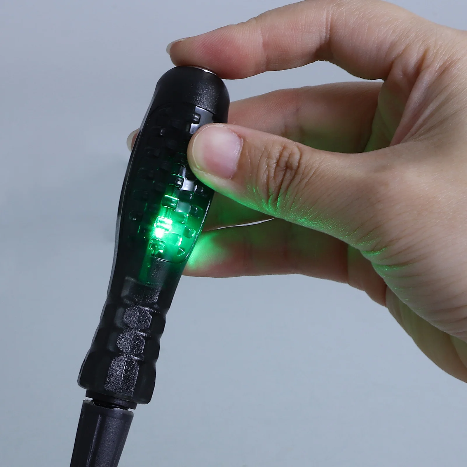 

Voltage Pen Electrical Tester Screwdriver Efficient Circuit Testing Long-Lasting Insulated Tool for DIY and