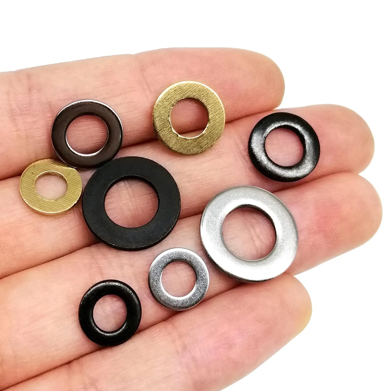 1 Box Mix M1.6 M2 M2.5 M3 M4 M5 M6 M8 M10 M12M16 Assortment Kit Flat Washer Plain Gasket Black 304 A2 Stainless Steel Brass GB97