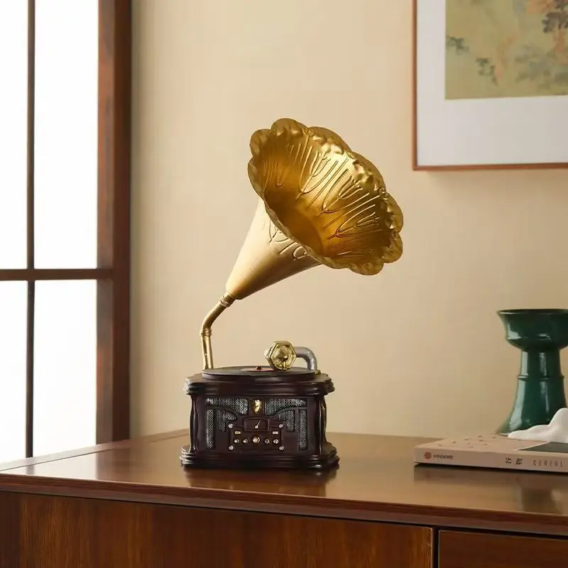 Modern High-End Vintage Gramophone TV Cabinet Study Bookshelf Desktop Home Ornament