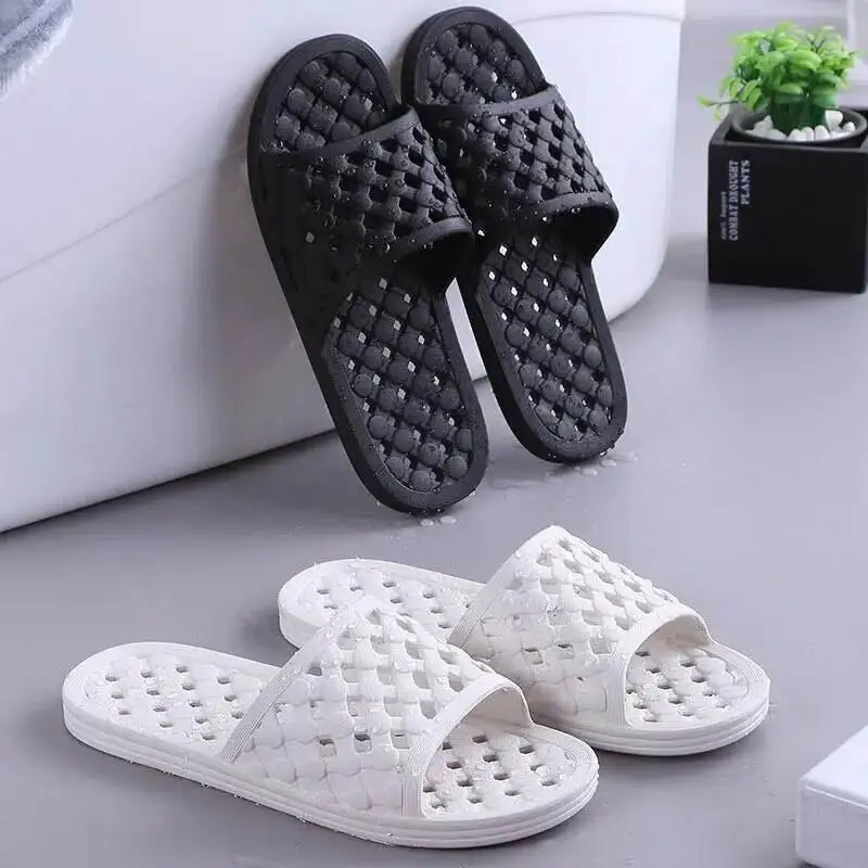 1pc Men's Bathroom Non-slip Flip Flops Bath Slippers Indoor Home Summer Soft Comfortable Couple Family Flat Shoes Hotel Sandals