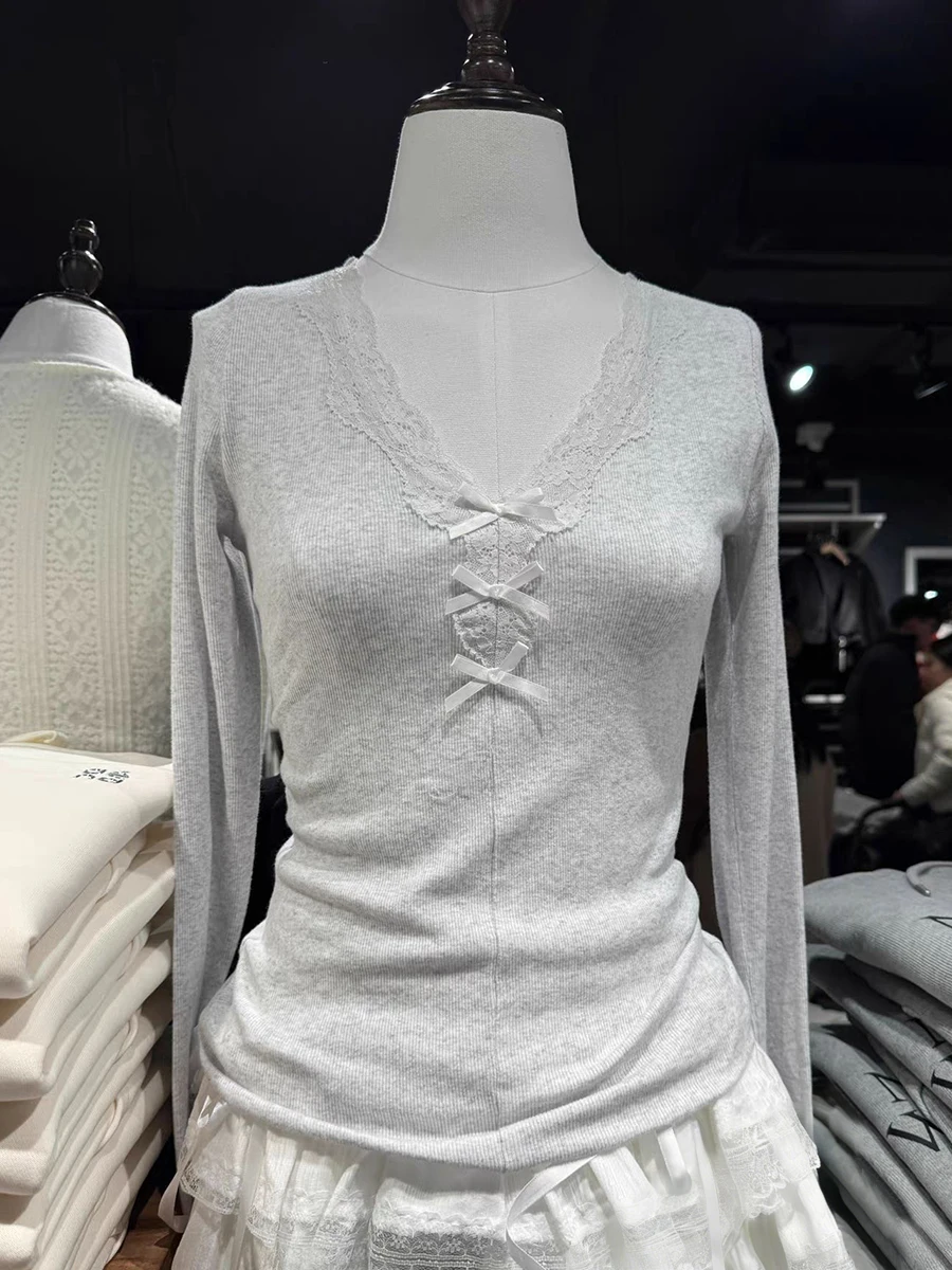 

Sweet Bow Lace Trim Long Sleeve T-shirt Woman Spring V-neck Cotton Slim Tees Female Cute Preppy Style Gray Tshirts New Tops