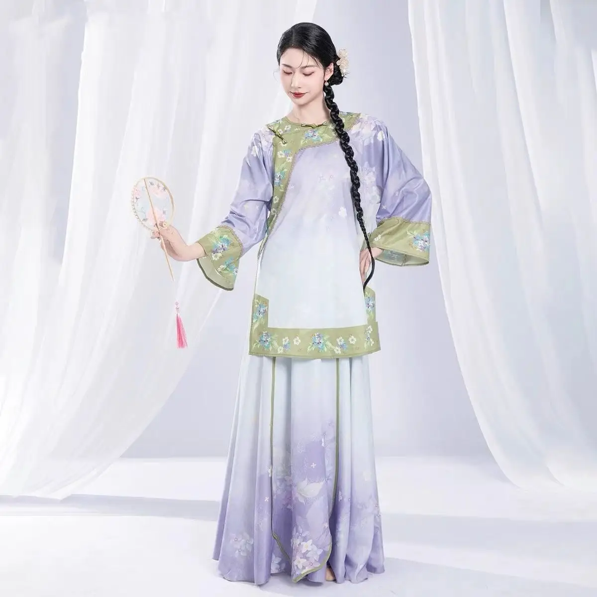 

Новый классический танцевальный костюм в стиле Мантингфан, повседневный китайский национальный тренд, свободный и струящийся новый китайский тренировочный комплект