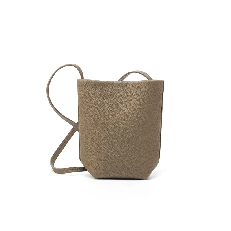 

Casual Urban Style Top Layer Cowhide Leather Women Crossbody Bags Women's Niche Design Simple Small Messenger Phone Bag Chic
