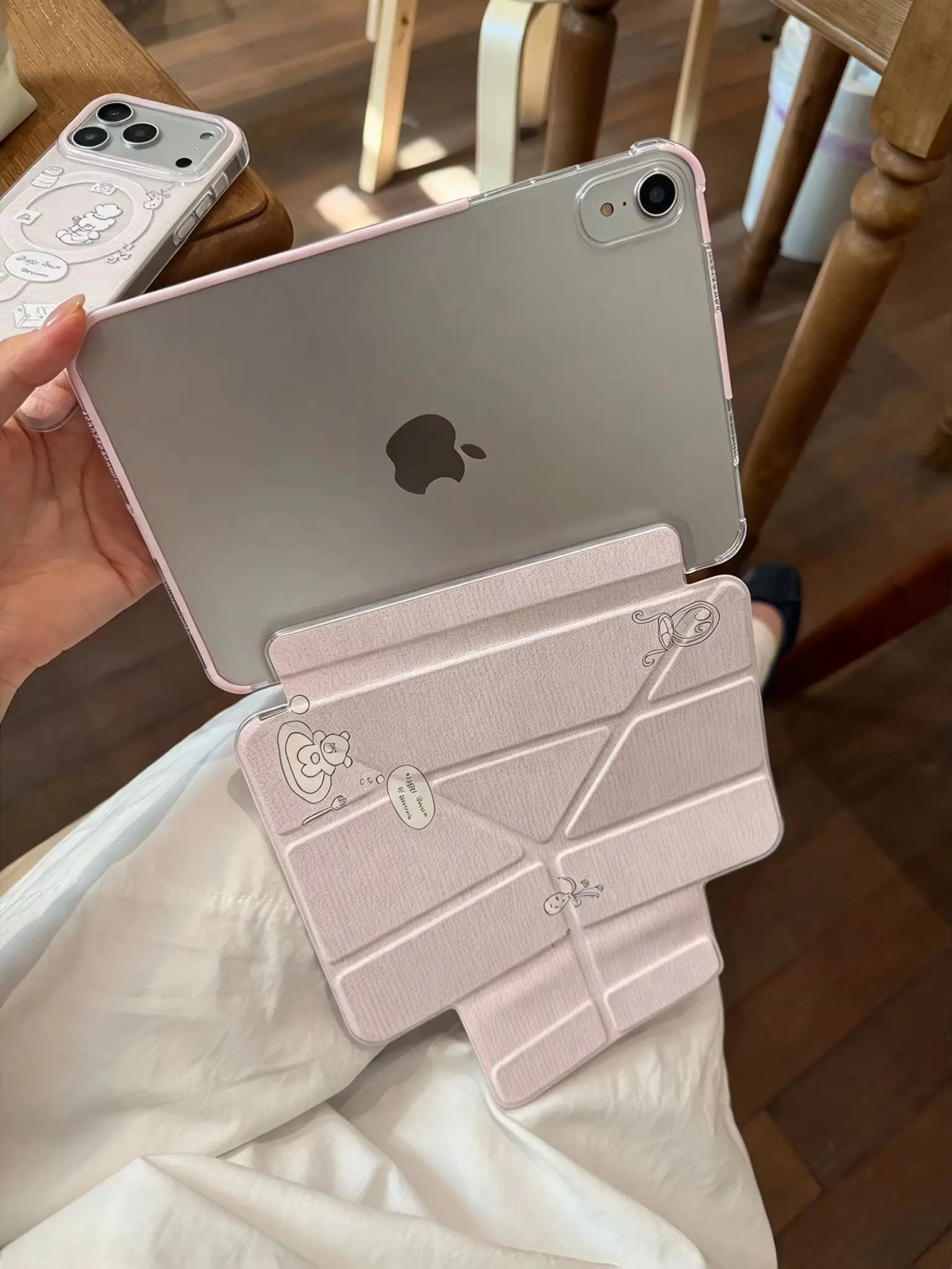 Ins Cute Pink Cream Bear Flower Y2K Cover For iPad Pro 13 11th M5 M4 12.9 A16 10 8 7 9th 10th Air 11 M2M3 Mini KoreaTablet Case