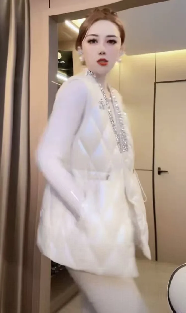 الفاخرة البريق الماس الخريف الشتاء المرأة سليم صالح سترة سترة القطن سترة مبطنة الإناث أكمام صدرية دافئة القمم