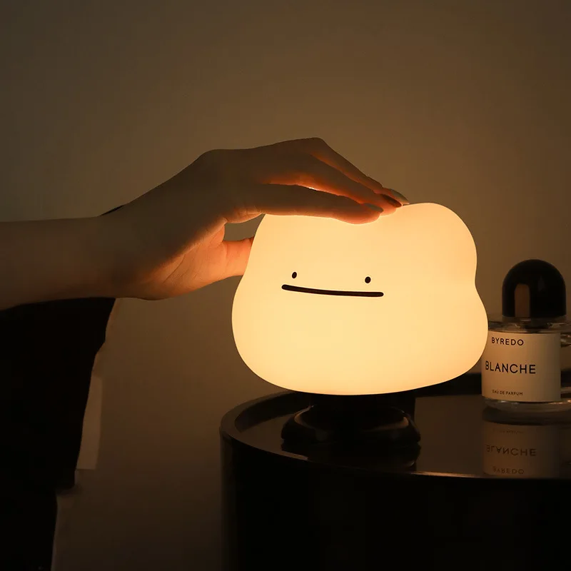 Pequeña lámpara de noche G creativa de silicona, lámpara de carga, dormitorio de dibujos animados para bebés, luz de ambiente romántica para niños,