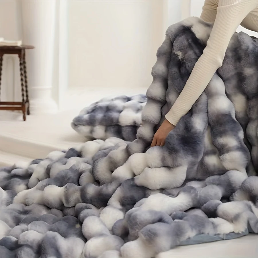 French-Style Luxurious Faux Fur Tie-Dye Bed Blanket Soft Comfort Multifunctional Sofa Office Nap Throw Unique Embellishments