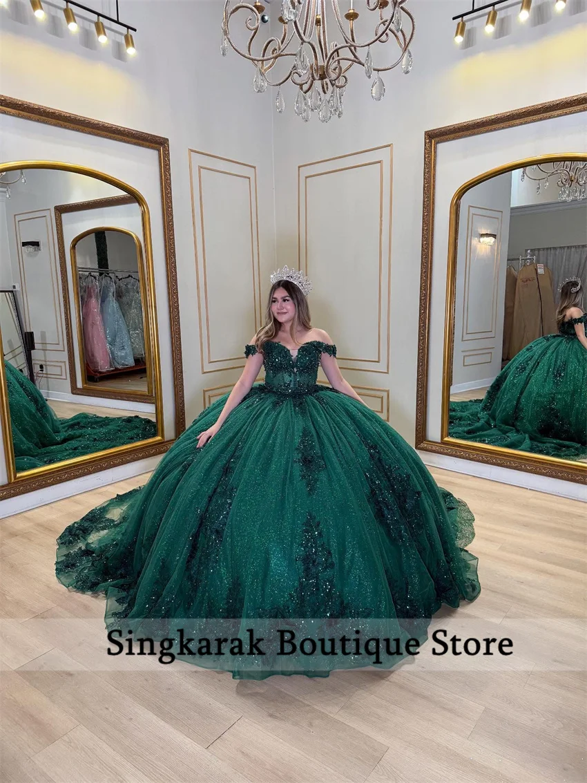 

Customized Off Shoulder Emerald Green Applique Beading Crystal Sweet 16 Dress Vestidos 15 De Anos Quinceanera Dresses