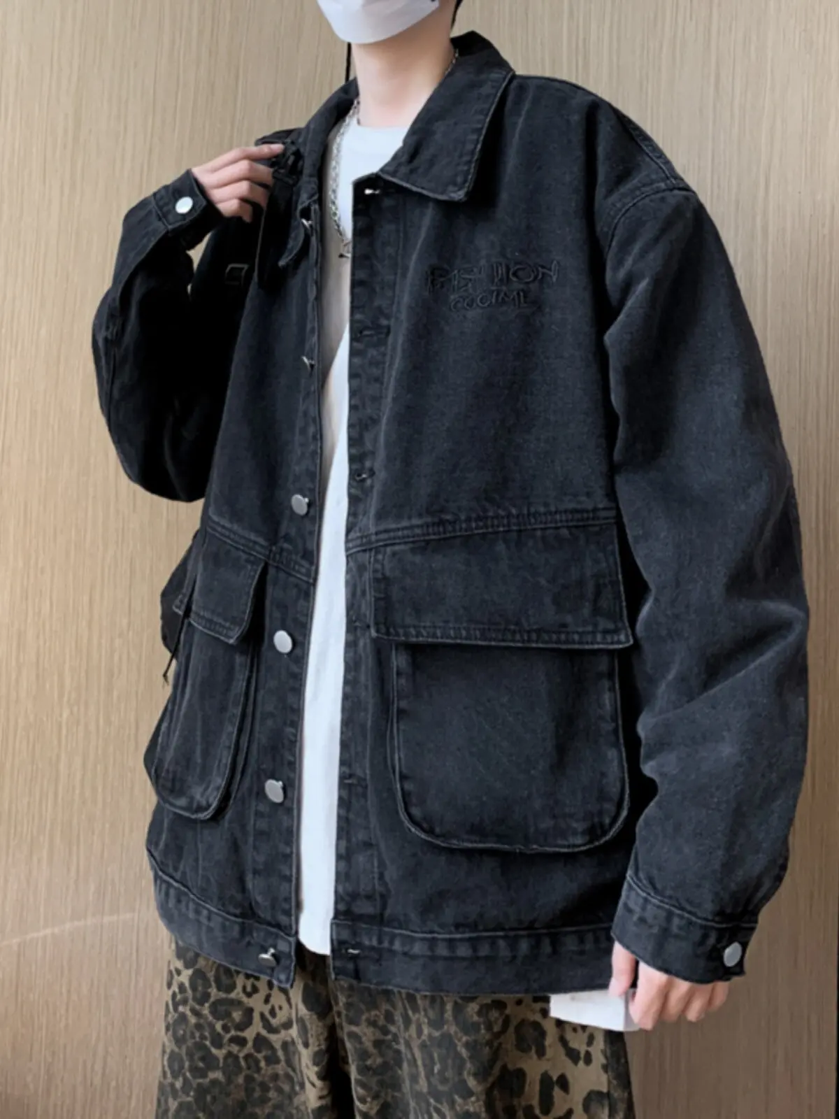 Vintage Washed Denim Jacket Men Japanese Streetwear Cargo Jean Coat Oversized Multi-Pockets Utility Techwear Casual Outerwear