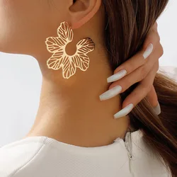 Creative Hollow Big Flower Leaf Metal Drop Earrings For Women New Exaggerated Temperament Gold Color Personality Jewelry