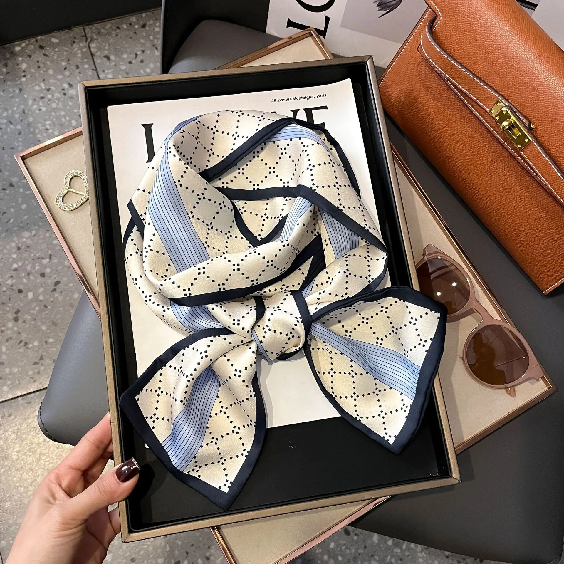 Luxus Hahnentritt Druck Nachahmung Seide Schal Stirnband Halstuch Foulard Weibliche Haar Schals Krawatte Dünne Schals Weiche Satin – Detail 4