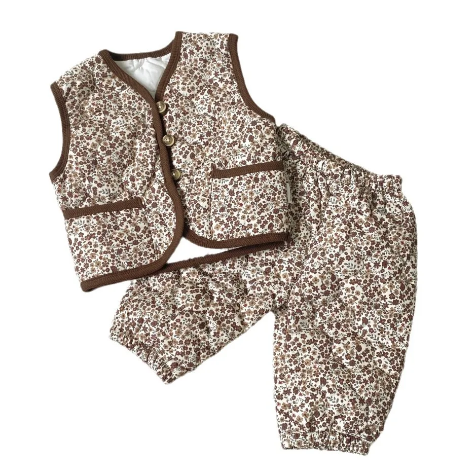 Winter New Baby Girls Vintage Floral Padded Vest + Pants 2pcs Suit Infant Sleeveless Clothes Set Toddler Thick Warm Outfits  123