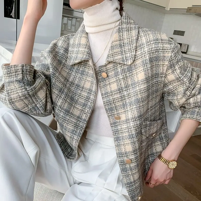 موضة منقوشة على الوجهين معطف مخملي المرأة الخريف والشتاء جديد تنوعا عطر صغير الراقية معطف الصوف