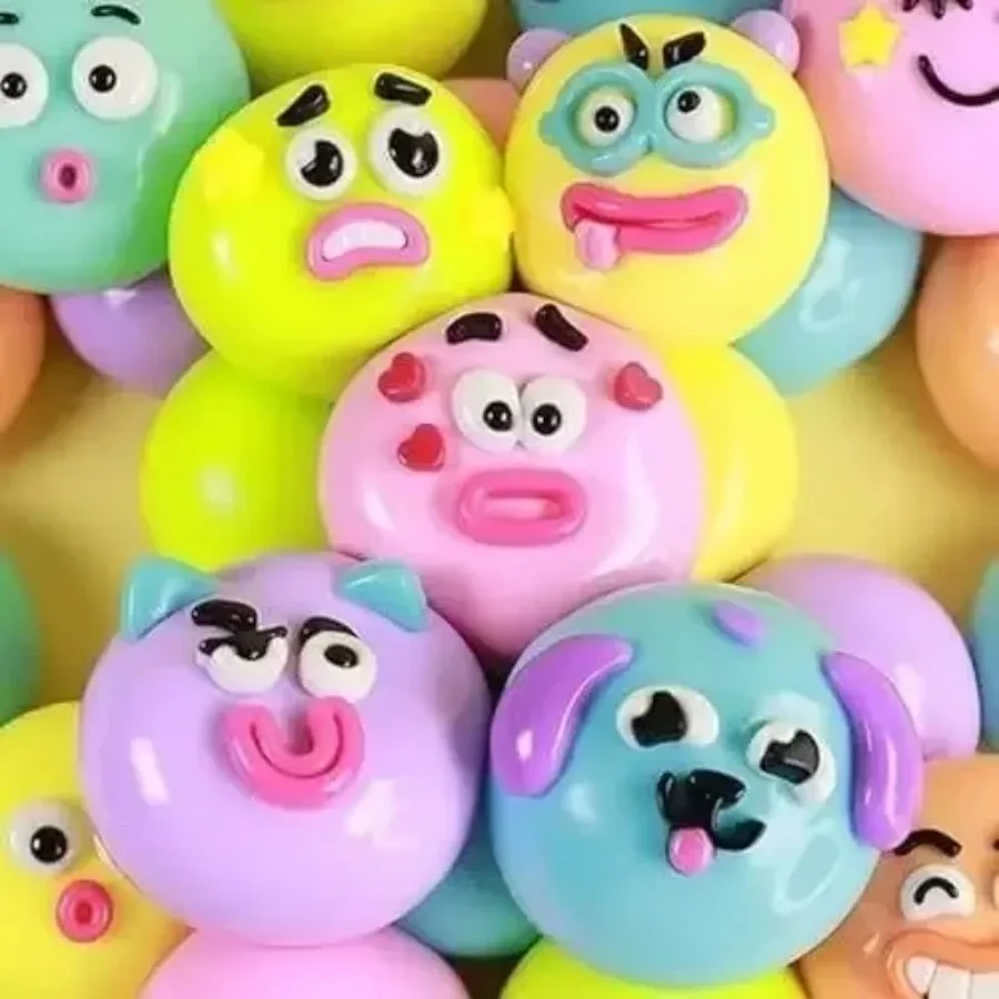 Nuevos Smushers Squishy Pinch, Pelota de Descompresión Suave de Rebote Lento, Decoración para Oficina y Hogar, Regalos Divertidos para Adultos
