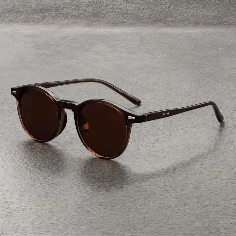 Retro-Oval-Sonnenbrille mit beigefarbenen Nieten. Ein ausgezeichnetes Geschenk für Thanksgiving, Neujahr und Weihnachten voller Spaß. – Detail 4