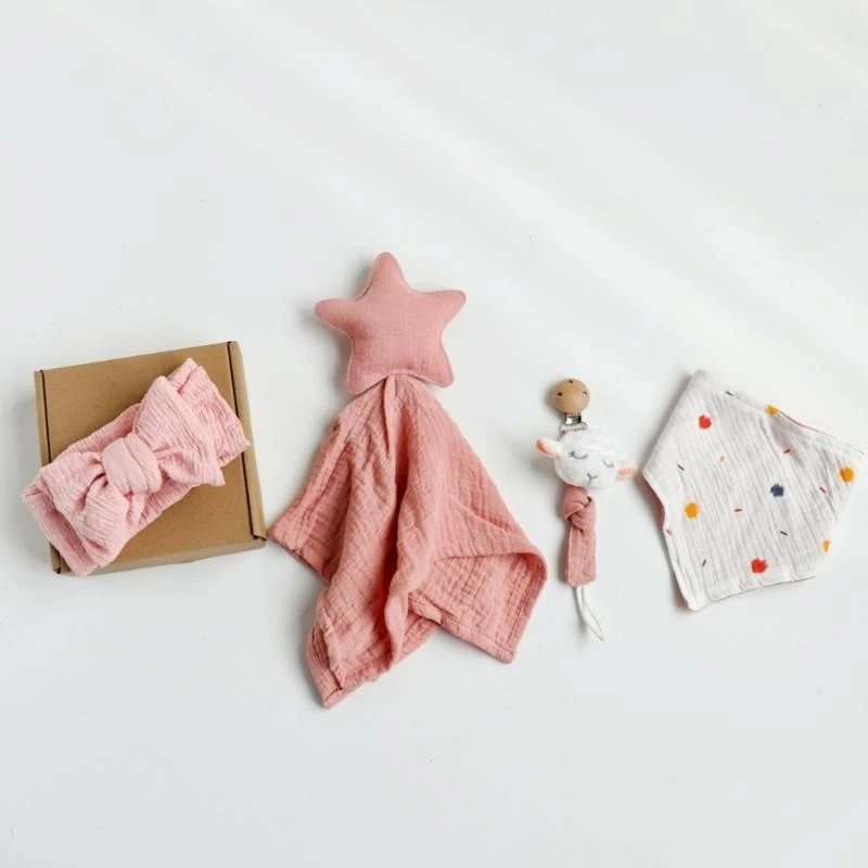 4Pcs Infant Care Gift Set Includes Essential Bath Items Baby Birth Gift Box Burping Cloth for Newborns Up to 1 Month