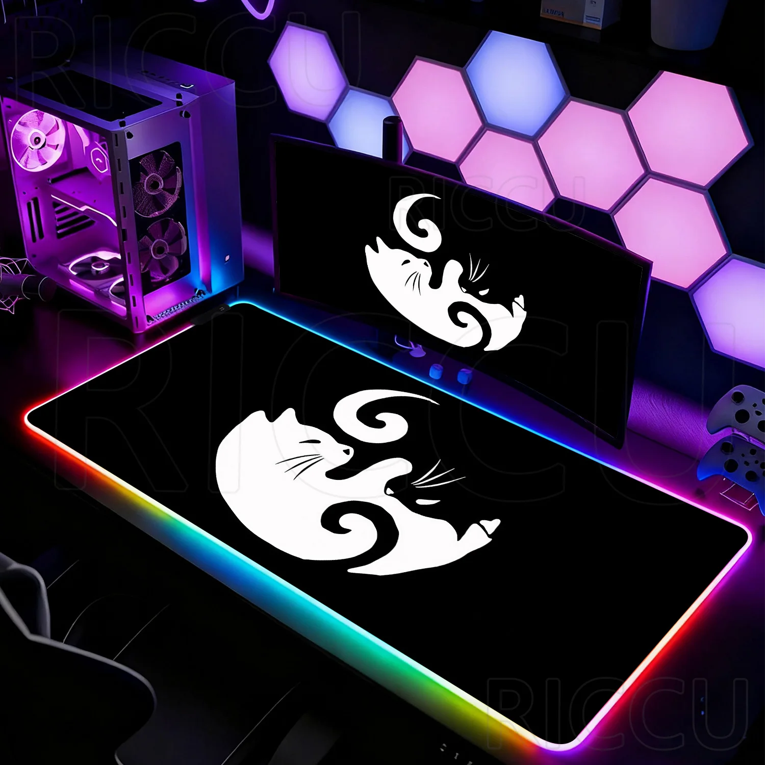 

RGB HD Black and White Cat Cute Mouse Pad Large LED Desk Mat Laptop Office XXL Gamer Keyboard Gaming PC Accessories 400x900mm