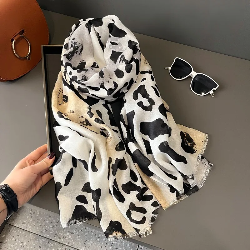 Spain Lovely Ombre Leopard Dot Fringe Viscose Shawl Scarf Lady High Quality Wrap Pashmina Stole Bufandas Muslim Hijab 180*90Cm