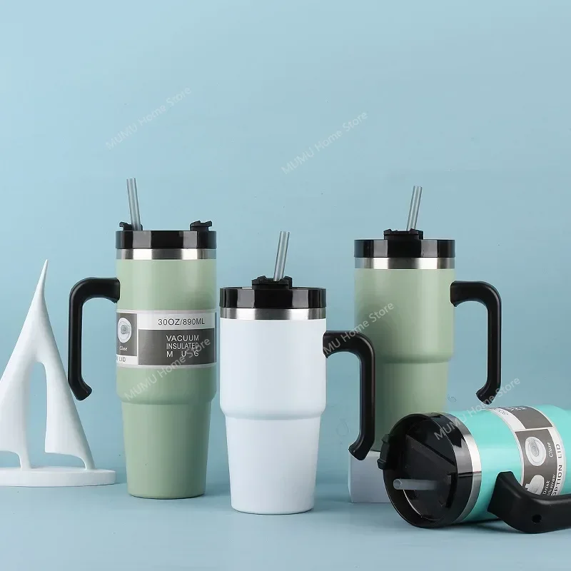 20oz/30oz Edelstahl-Thermosbecher mit Strohhalm, isolierter Auto-Becher für Outdoor-Sportarten, hält Kälte und Hitze, Thermobecher