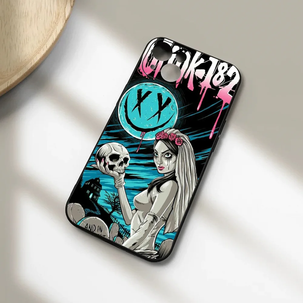 Blink 182 Rock Band Phone Case For Iphone 15 11 13 14 15 16 Pro Max 7 8 Plus X Xr Xs Max Se2020 12mini Cover Case